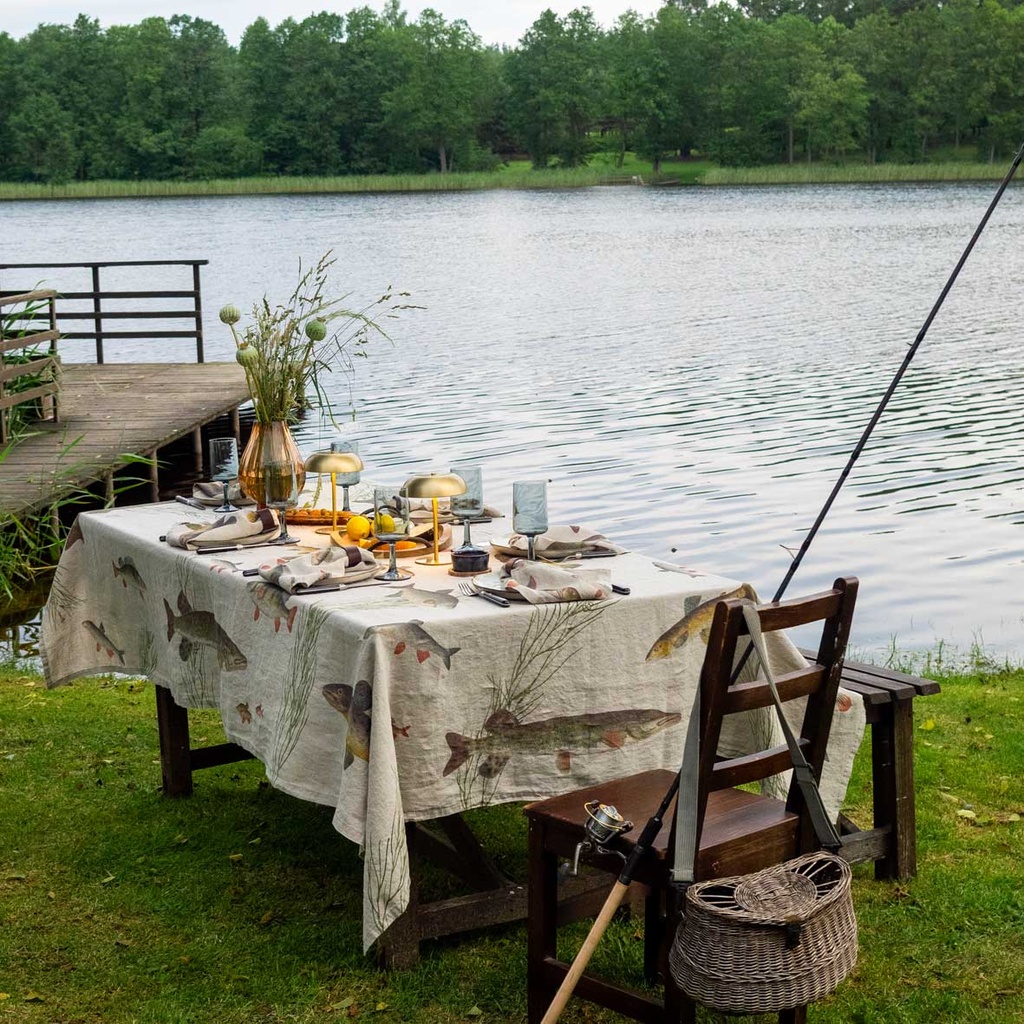 4006S-FF-Linoroom-Tablecloth-Freshwater-Fish-SQ2.jpg