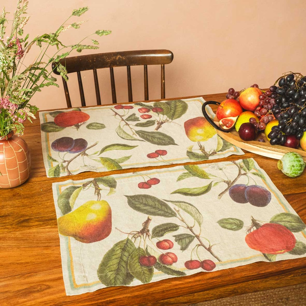 8003SUM-OF-Linoroom-Place-mat-Orchard-Fruits-SQ3.jpg