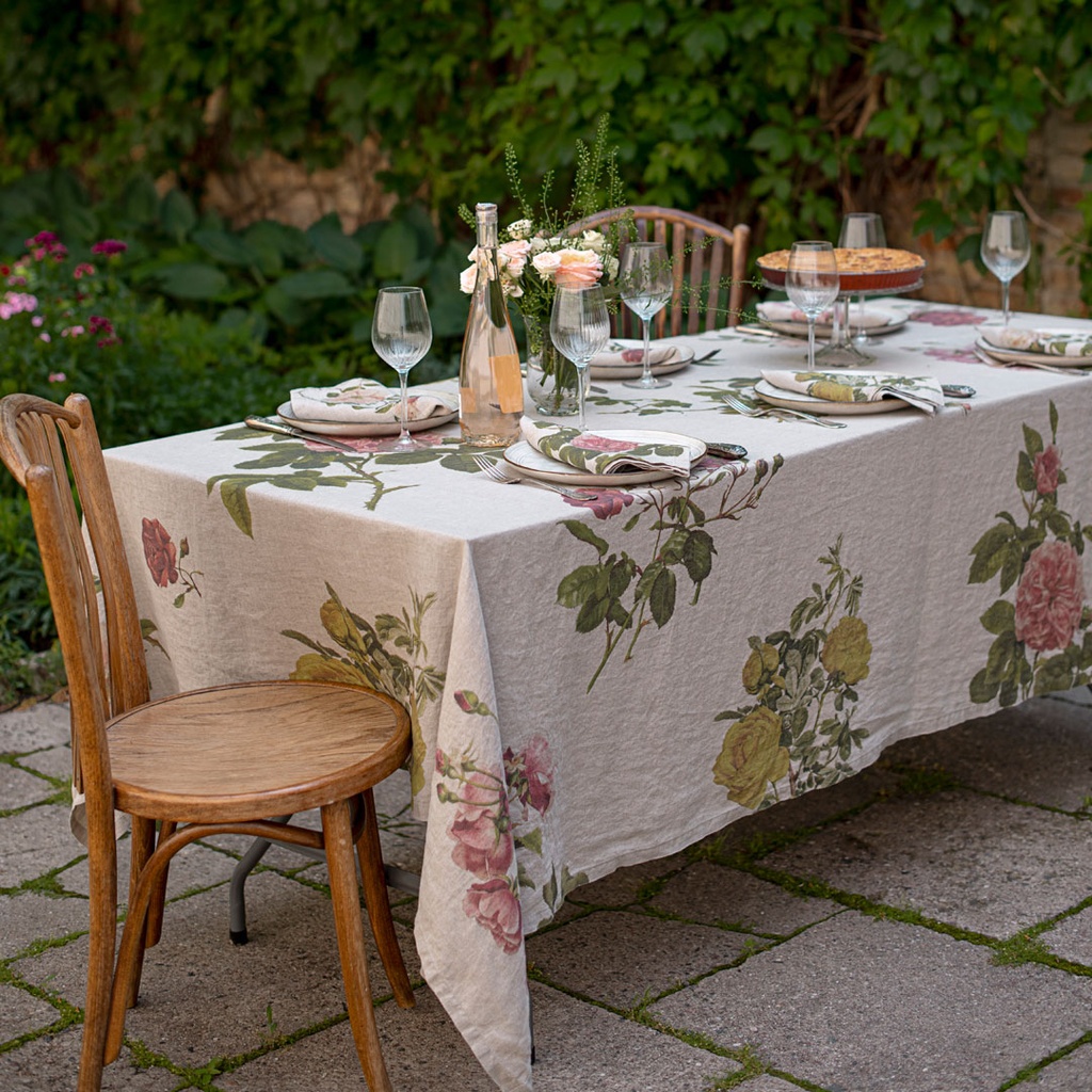 Linen tablecloth FARM ANIMALS / Natural