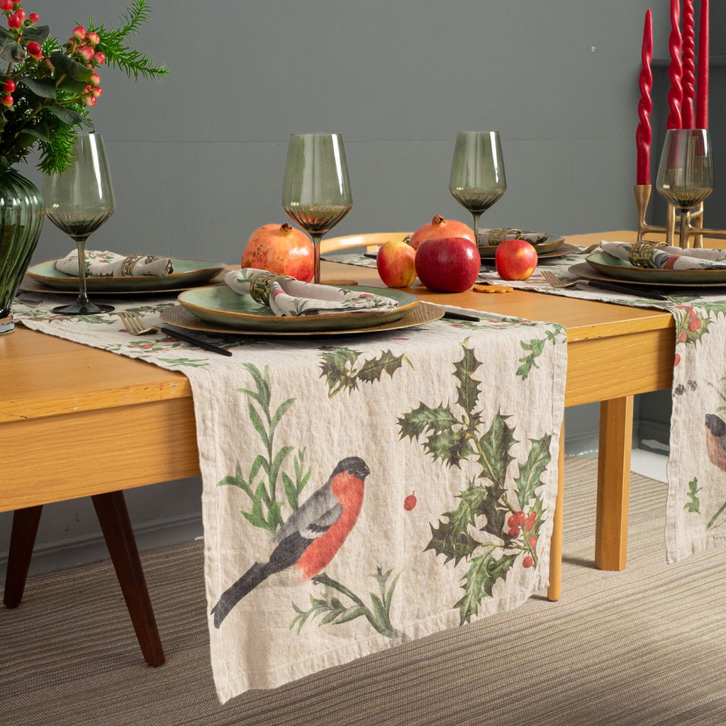 Table Runner WINTER BULLFINCH / 48x136cm,  Natural